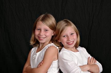 Magic Portraits | 695 Townline Rd N, Courtice, ON L1E 2J4, Canada | Phone: (905) 576-9526