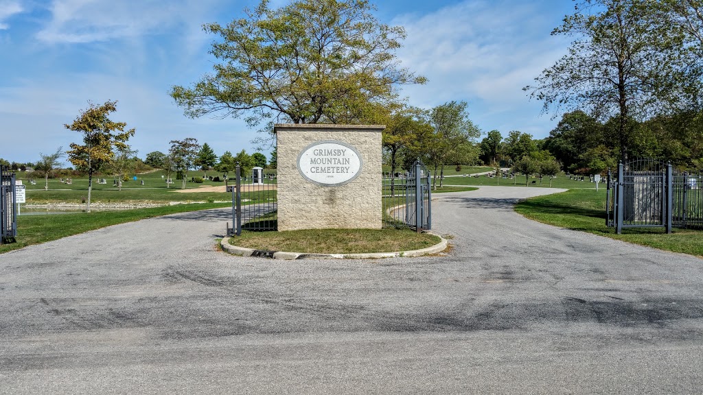 Grimsby Mountain Cemetery | 59 Elm Tree Rd E, Grimsby, ON L3M 4E7, Canada