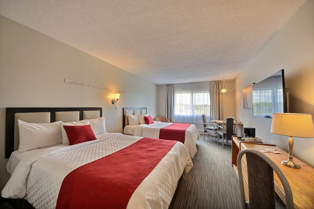 Hôtel Château Roberval | 1225 Bd Marcotte, Roberval, QC G8H 2P1, Canada | Phone: (418) 275-7511