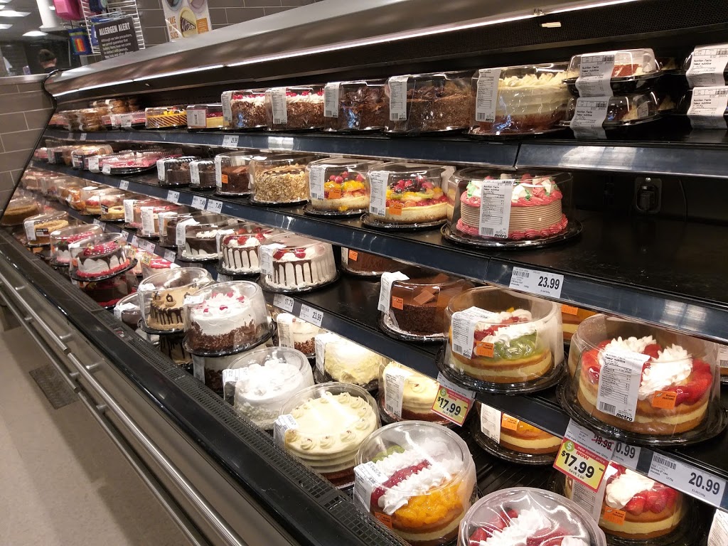 Metro | 3003 Danforth Ave, Toronto, ON M4C 1M9, Canada | Phone: (416) 686-8585
