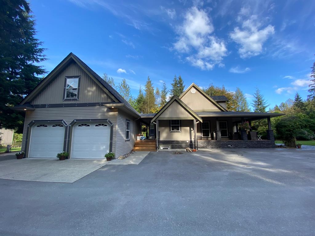 Max Roofing Vancouver | 2922 East Kent Ave S #15, Vancouver, BC V5S 0G6, Canada | Phone: (604) 332-7184
