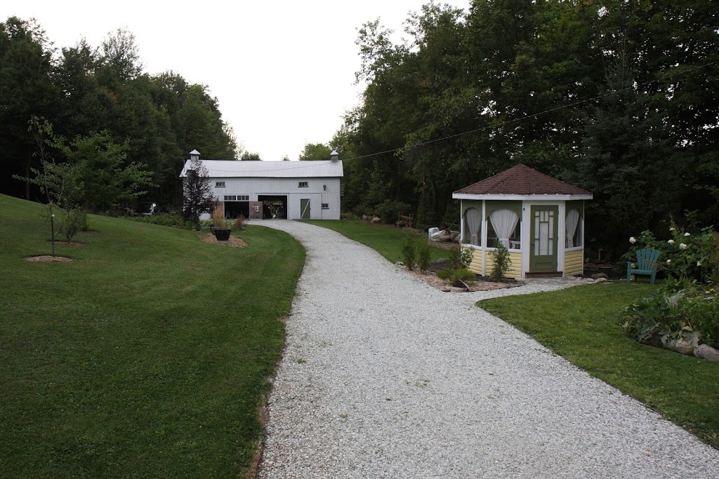 Traiteur du Ruisseau | 715 rue du Ruisseau, Sainte-Sophie-dHalifax, QC G0P 1L0, Canada | Phone: (819) 621-1310