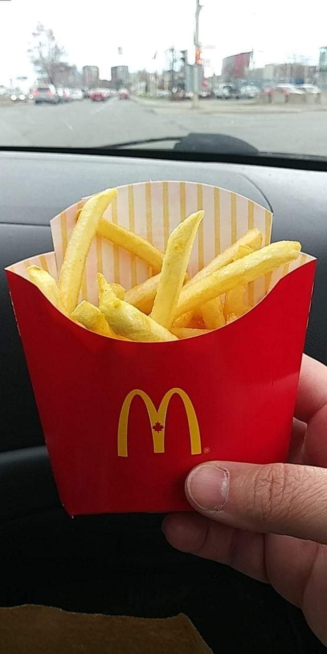 McDonalds | 424 Rue de la Rivière, Cowansville, QC J2K 3H8, Canada | Phone: (450) 263-5505