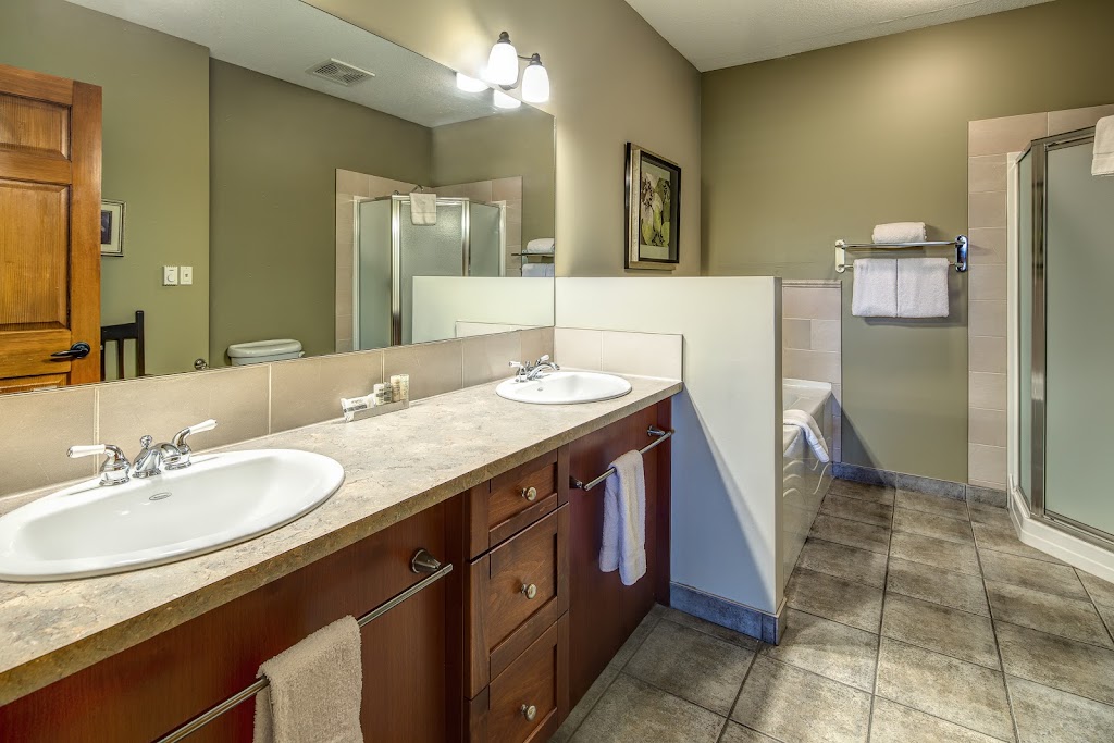 Bighorn Meadows Resort | 10 Bighorn Blvd, Radium Hot Springs, BC V0A 1M0, Canada | Phone: (250) 347-2323