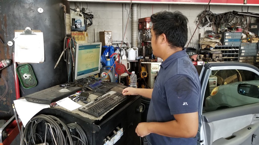 Carcones Automotive Repair Service | 375 Ohio Rd #1, Richmond Hill, ON L4C 3A1, Canada | Phone: (905) 884-8011