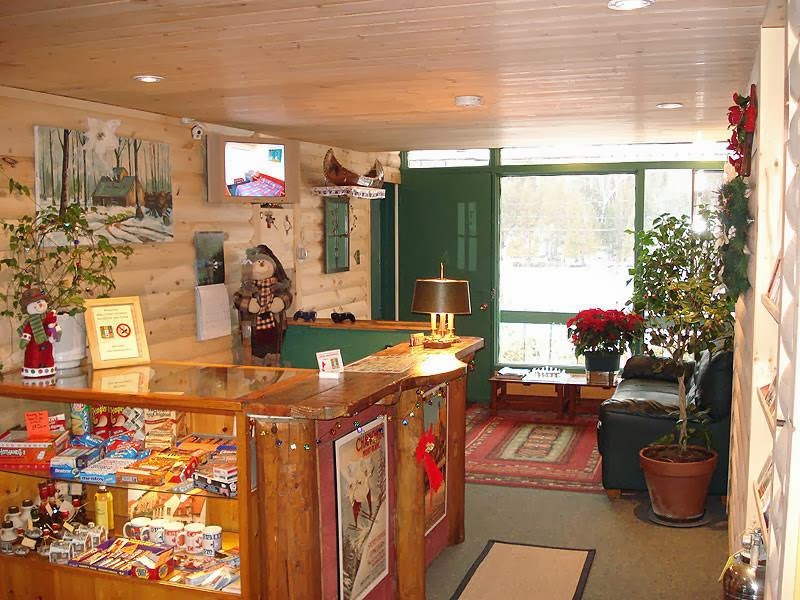 Le Boisé du Lac | 165 Chem. du Lac Duhamel, Mont-Tremblant, QC J8E 2H1, Canada | Phone: (819) 425-2789