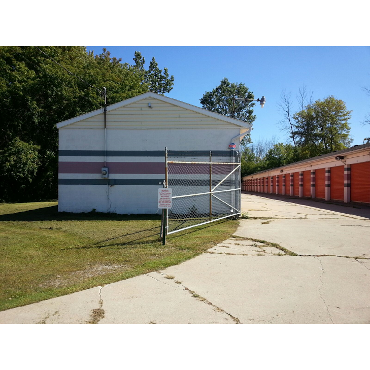 Beach Road Mini Storage | 2538 Beach Rd, Port Huron, MI 48060, USA | Phone: (810) 985-5300