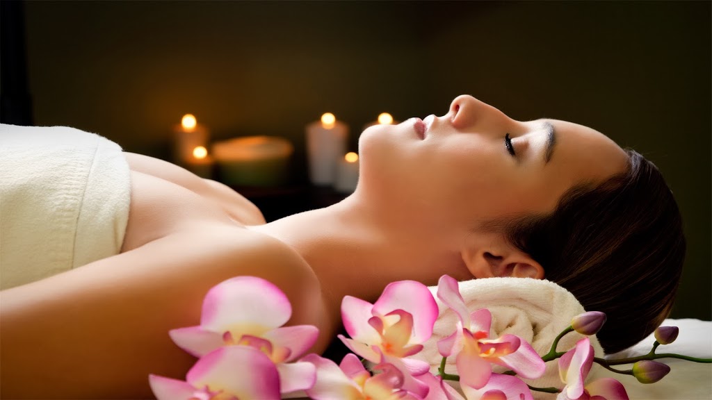 Body & Soul Massage Therapy | 1 The East Mall Crescent #201a, Etobicoke, ON M9B 6J5, Canada | Phone: (416) 237-0005