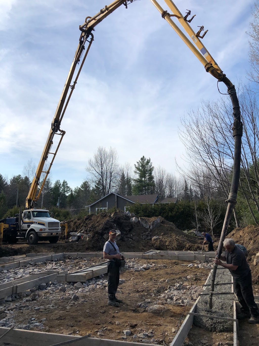 Les Pompes Duc | 2640 Bd du Curé-Labelle, Prévost, QC J0R 1T0, Canada | Phone: (450) 820-2519