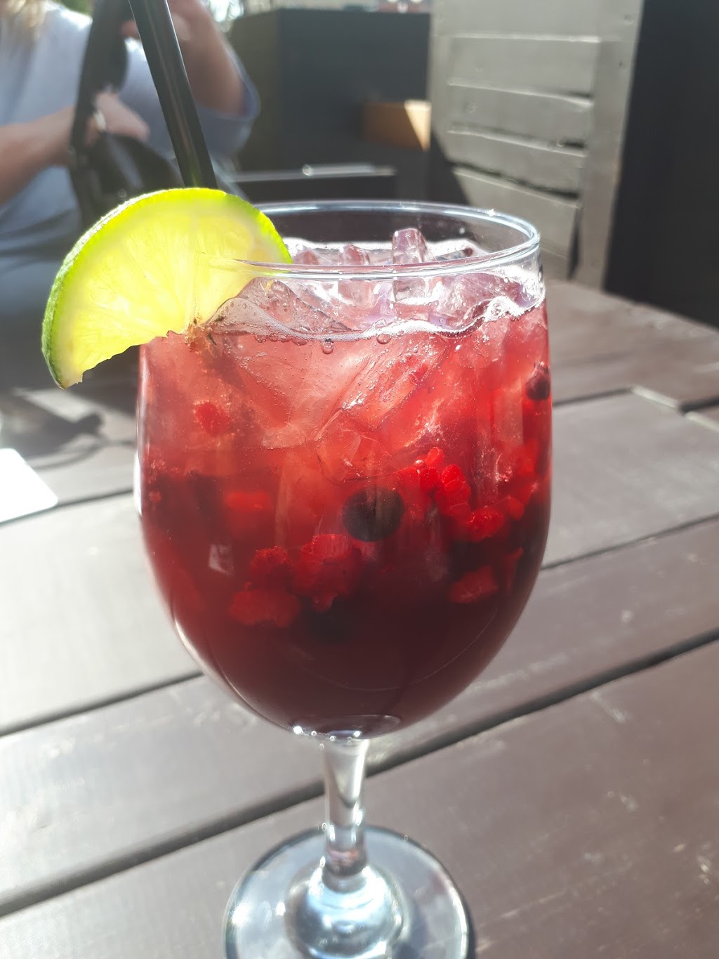 Rosies on River Street | 11 River St W, Moose Jaw, SK S6H 1R3, Canada | Phone: (306) 693-2229