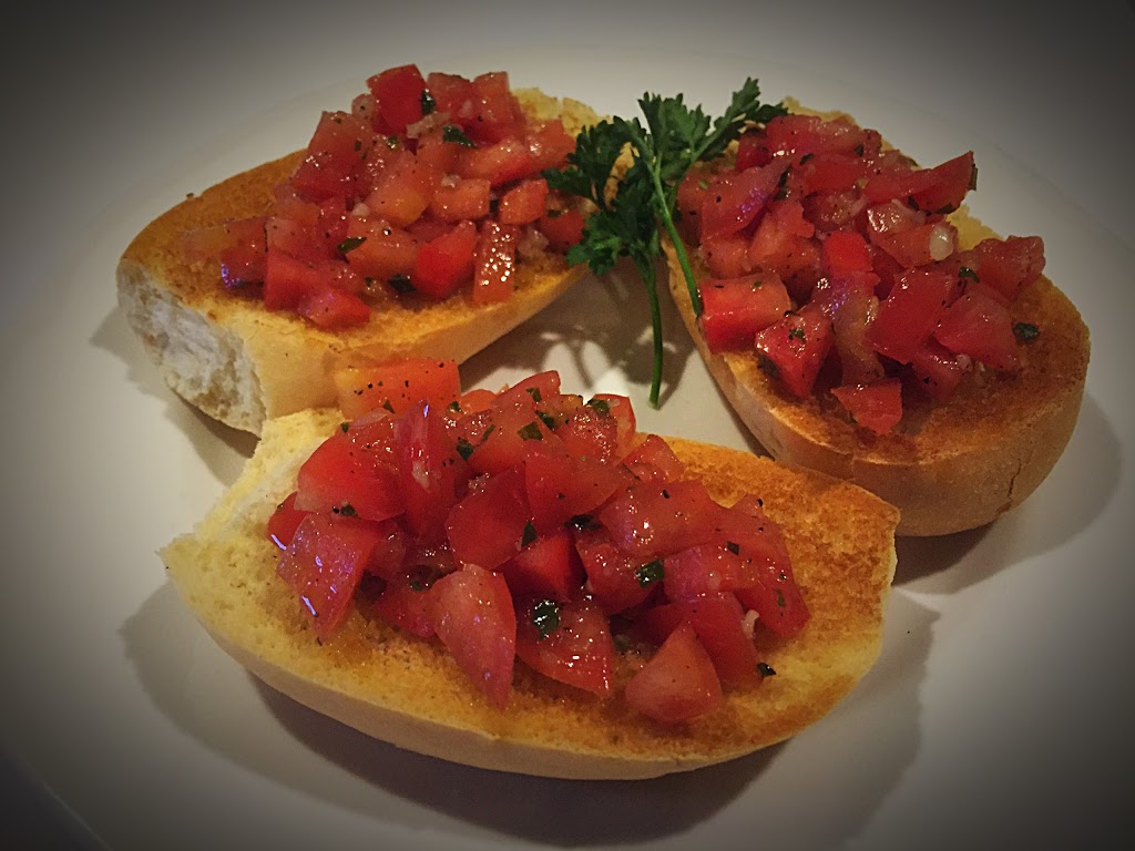 Pasquales | 6806 Macleod Trail, Calgary, AB T2H 0L3, Canada | Phone: (403) 252-0553