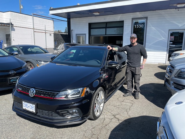Boundary Road Motors | 1530 Boundary Rd, Burnaby, BC V5K 4V4, Canada | Phone: (604) 568-8833
