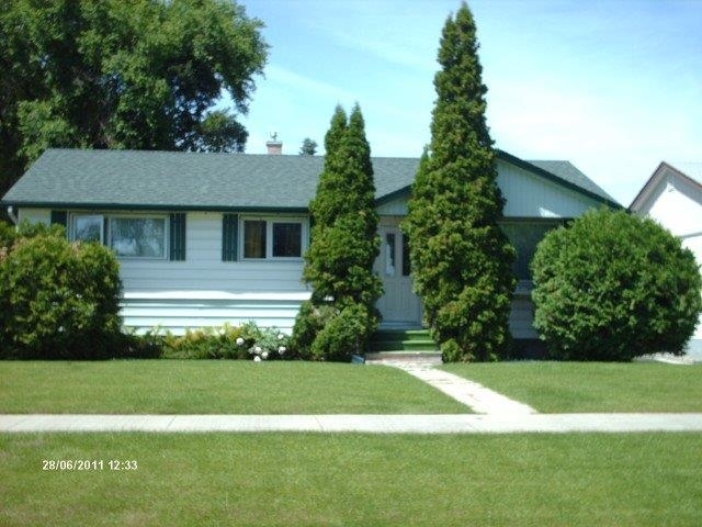 First Choice Roofing & Renovations | 351 Rd 64 N, Winnipeg, MB R2W 0K4, Canada | Phone: (204) 298-6896