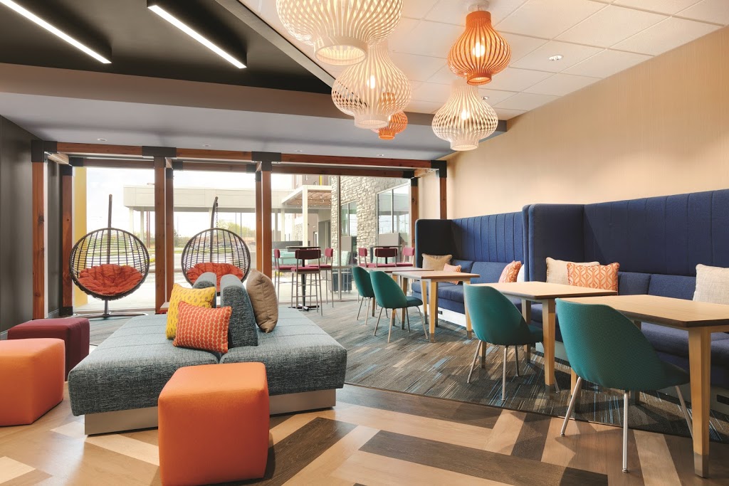 Tru by Hilton Williamsville Buffalo Airport | 48 Freeman Rd Building B, Williamsville, NY 14221, USA | Phone: (716) 633-7900