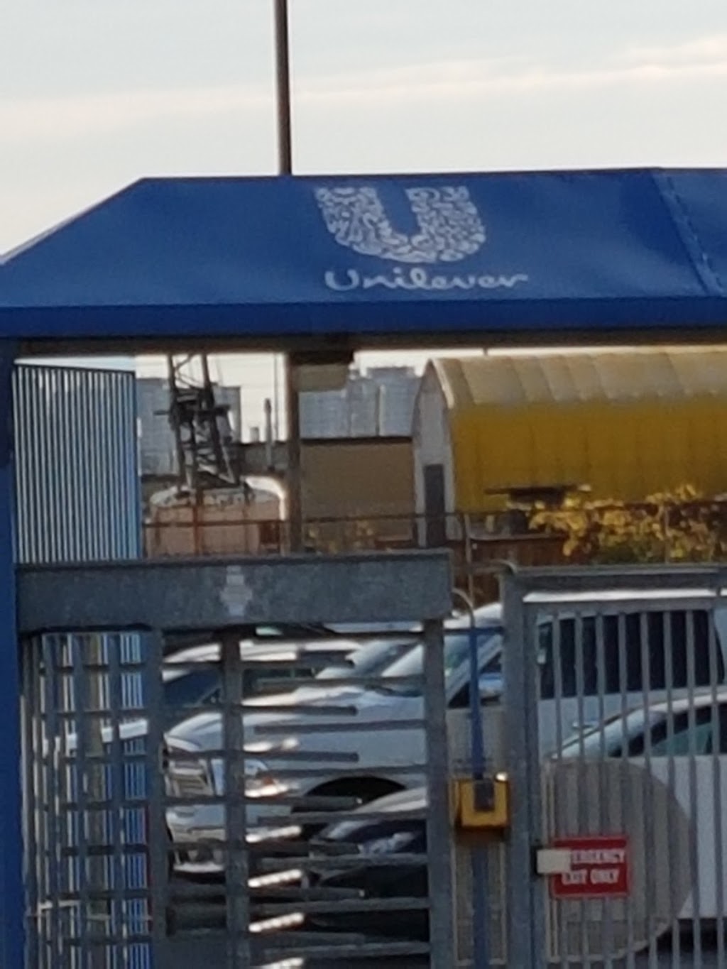 Unilever | 195 Belfield Rd, Etobicoke, ON M9W 1G8, Canada | Phone: (416) 246-1650