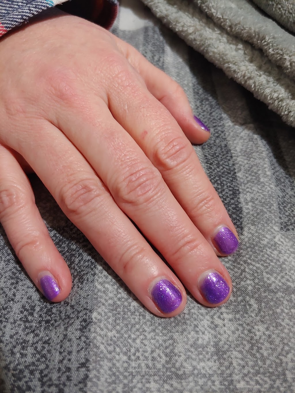 Gibsons Nail Spa | 900 Gibsons Way, Gibsons, BC V0N 1V7, Canada | Phone: (604) 840-9696