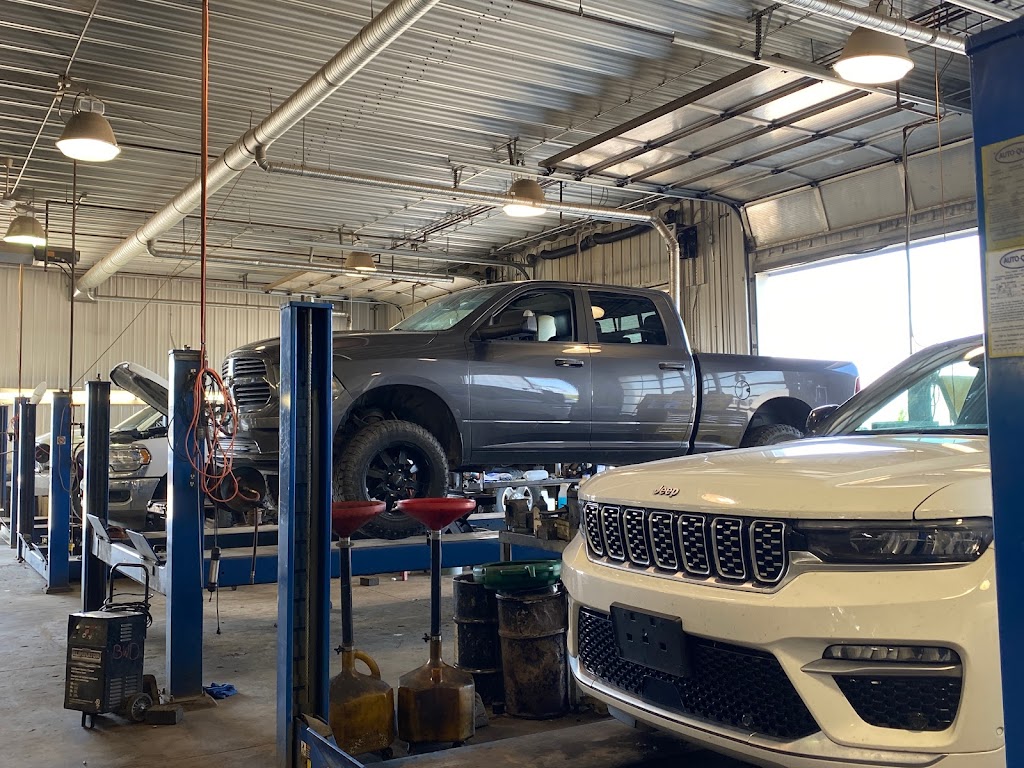 Coast Drayton Valley Chrysler Dodge Jeep Ram | 4099 50 St, Drayton Valley, AB T7A 1S2, Canada | Phone: (780) 542-4488