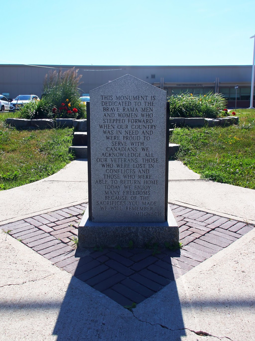 Cenotaph Memorial | 5984 Rama Rd, Longford Mills, ON L0K 1L0, Canada | Phone: (705) 325-3611