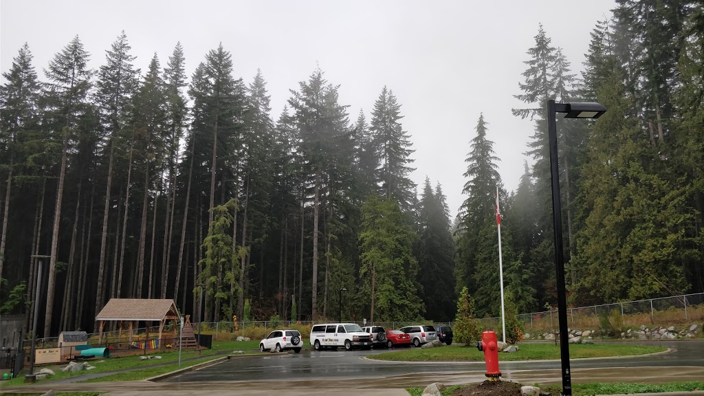 Eagle Mountain Middle School | 110 Dogwood Dr, Anmore, BC V3H 5G1, Canada | Phone: (604) 469-1133