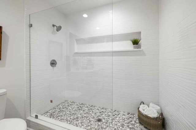 Bathroom Renovations Guelph Pros | 78 Cedar St, Guelph, ON N1G 1C5, Canada | Phone: (226) 499-3933