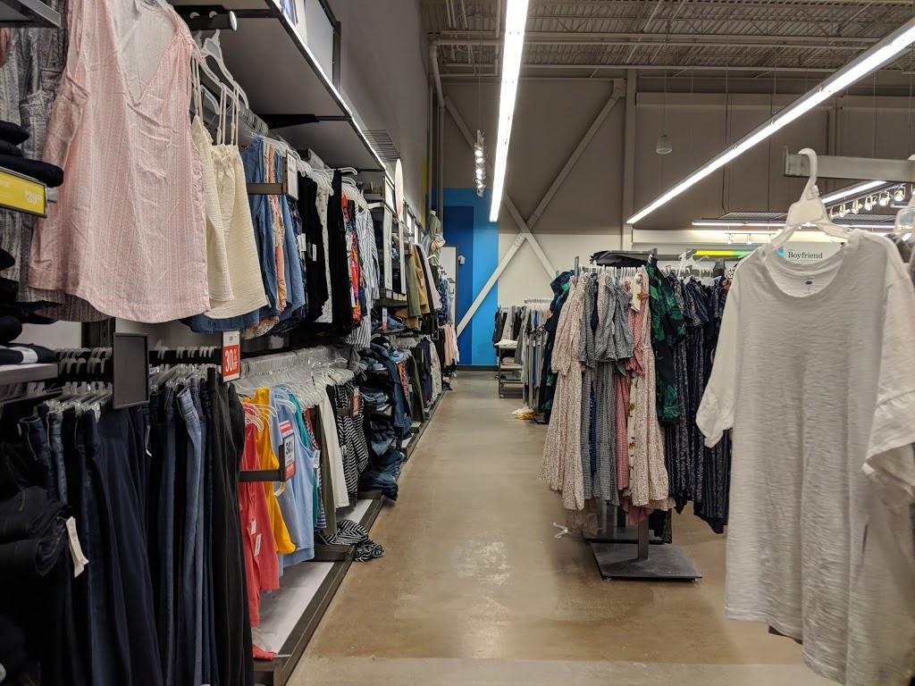 Old Navy | 1225 St Marys Rd, Winnipeg, MB R2M 5E5, Canada | Phone: (204) 253-9666