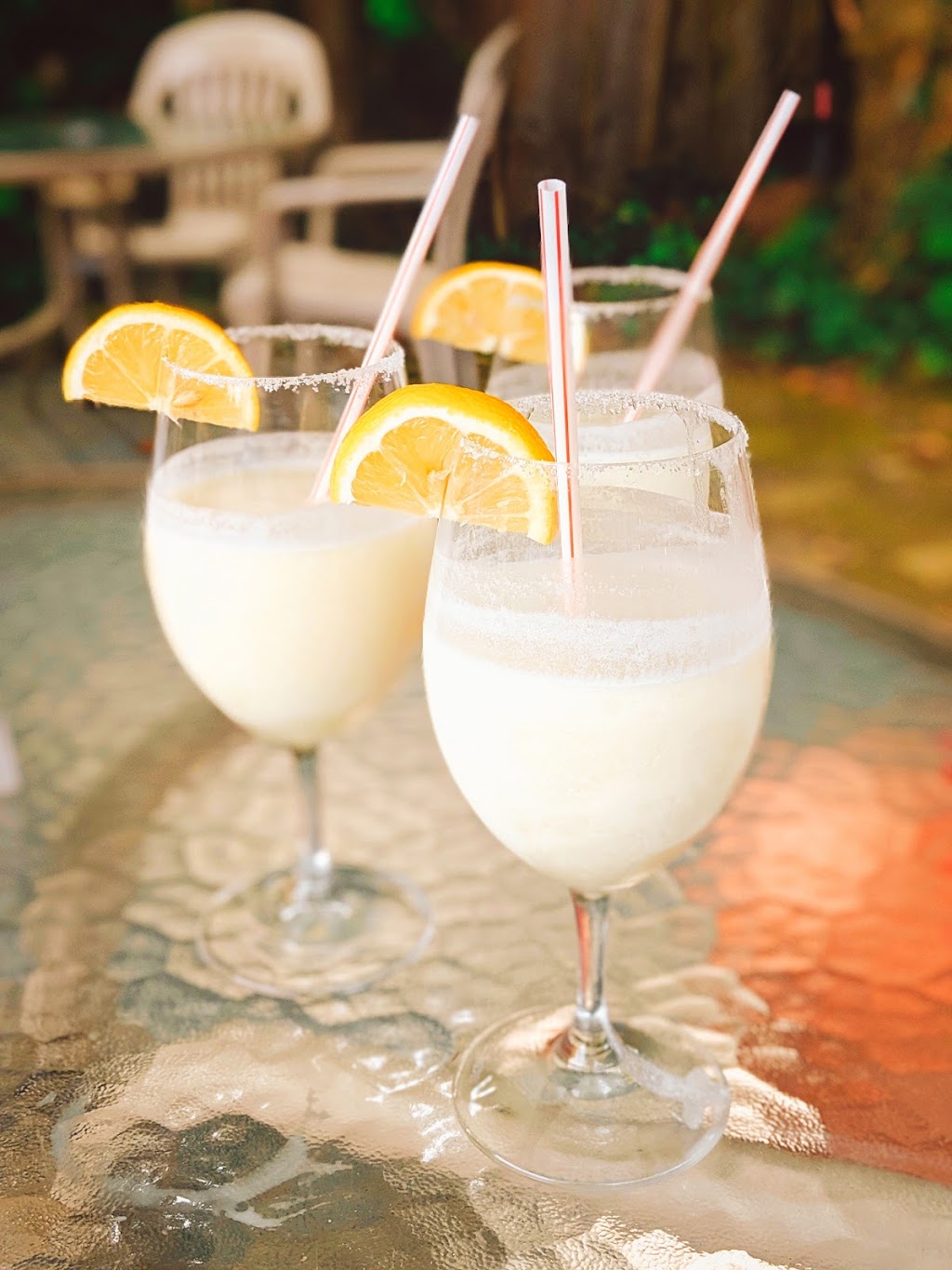 The Sandbar & Grill by Roros | 23 Main St W, Grand Bend, ON N0M 1T0, Canada | Phone: (519) 238-5402