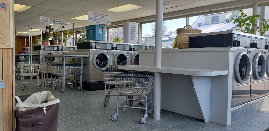 Sunshine Laundromat | 575 Market St, Port Elgin, ON N0H 2C0, Canada | Phone: (519) 386-6763