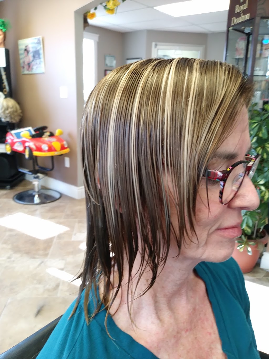 Lulus Salon and Spa | 94 Mt Edward Rd, Charlottetown, PE C1A 5S6, Canada | Phone: (902) 367-5858