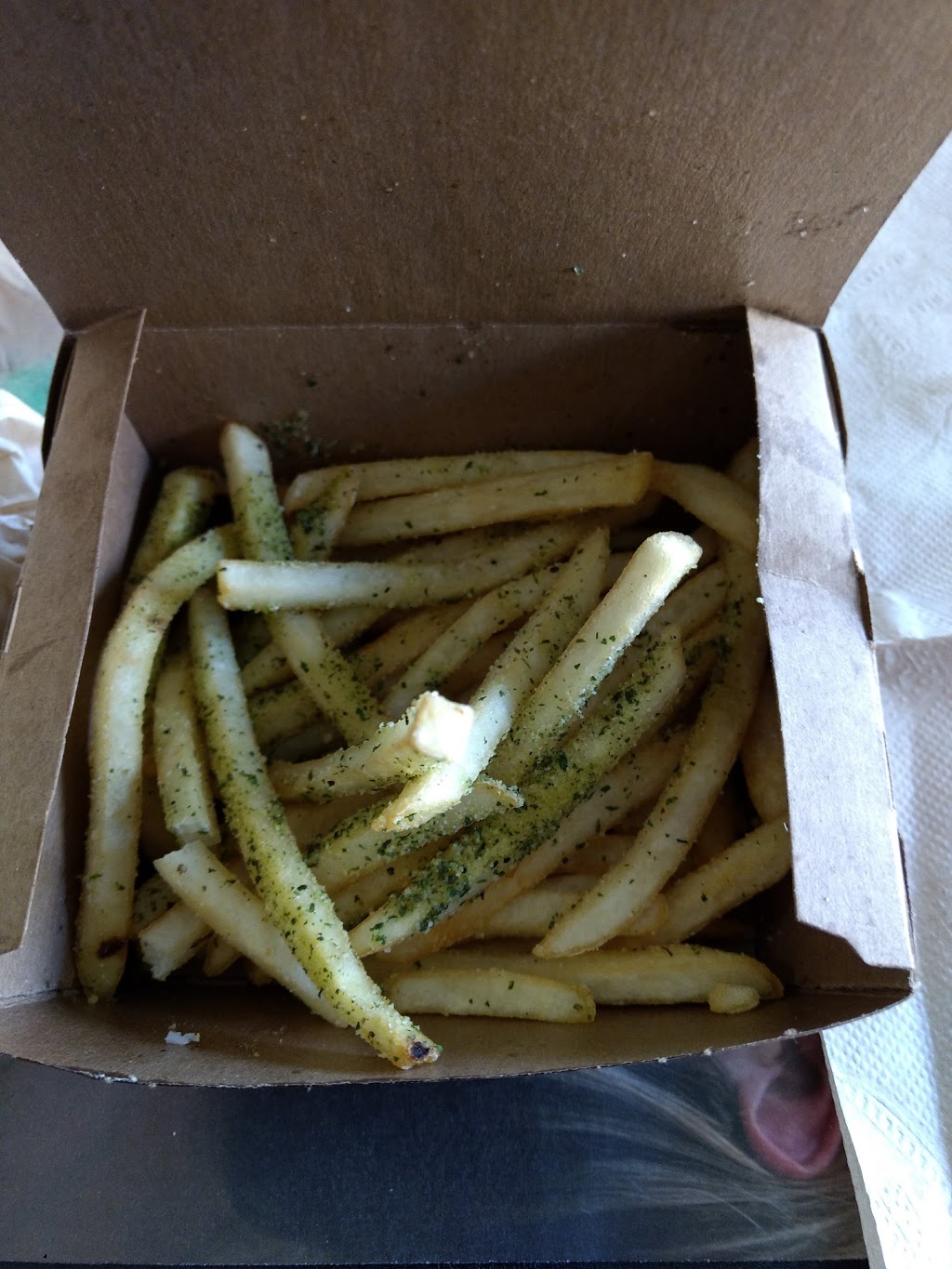 McDonalds | 896 Boulevard Curé-Labelle, Laval, QC H7V 2V5, Canada | Phone: (450) 682-9992