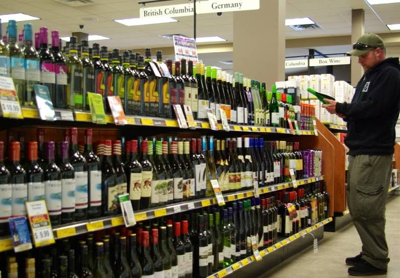 Upper Ganges Liquor Store | 378 Lower Ganges Rd, Salt Spring Island, BC V8K 2V7, Canada | Phone: (250) 537-8699