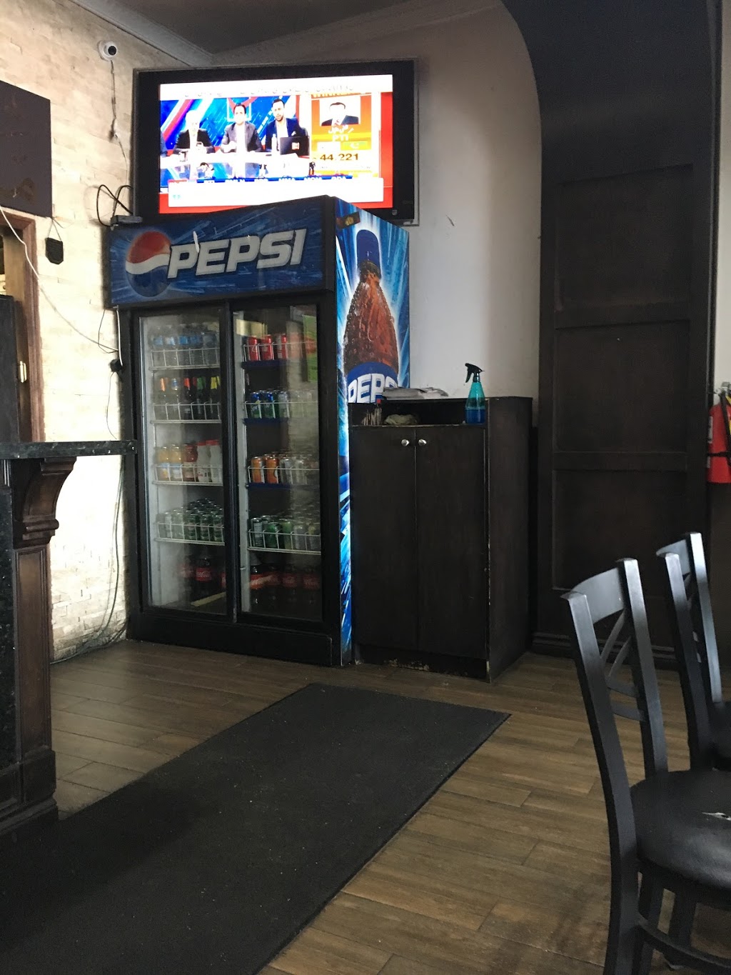 Hot Plate | 69 Dundas St W, Mississauga, ON L5B 1H7, Canada | Phone: (905) 848-4100