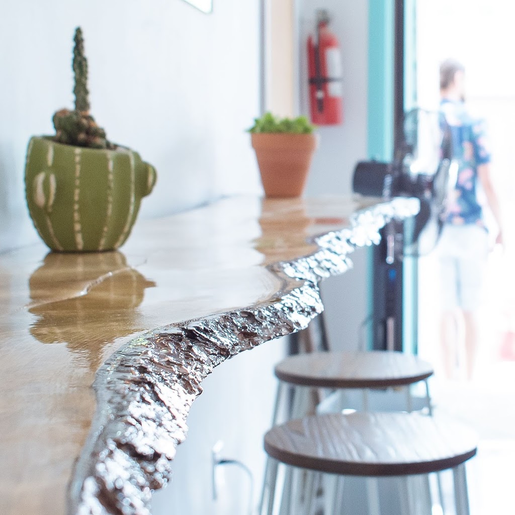 Electric Juicery & Cafe | 19 Queen St S, Tottenham, ON L0G 1W0, Canada | Phone: (905) 406-0778