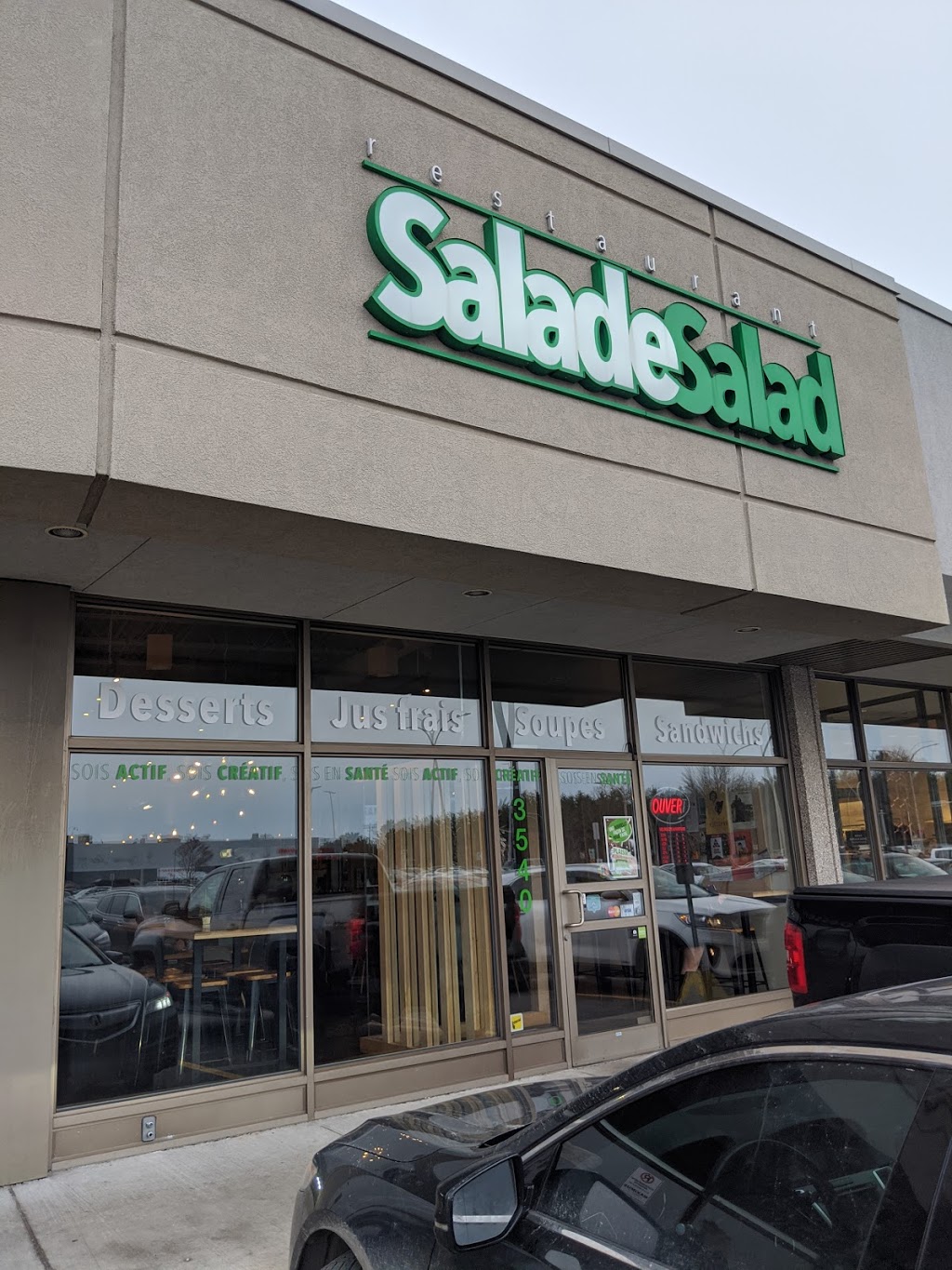 Salade Salad | Royal Trust Company, 3540 Boulevard des Forges, Trois-Rivières, QC G8Y 5H5, Canada | Phone: (819) 375-2226