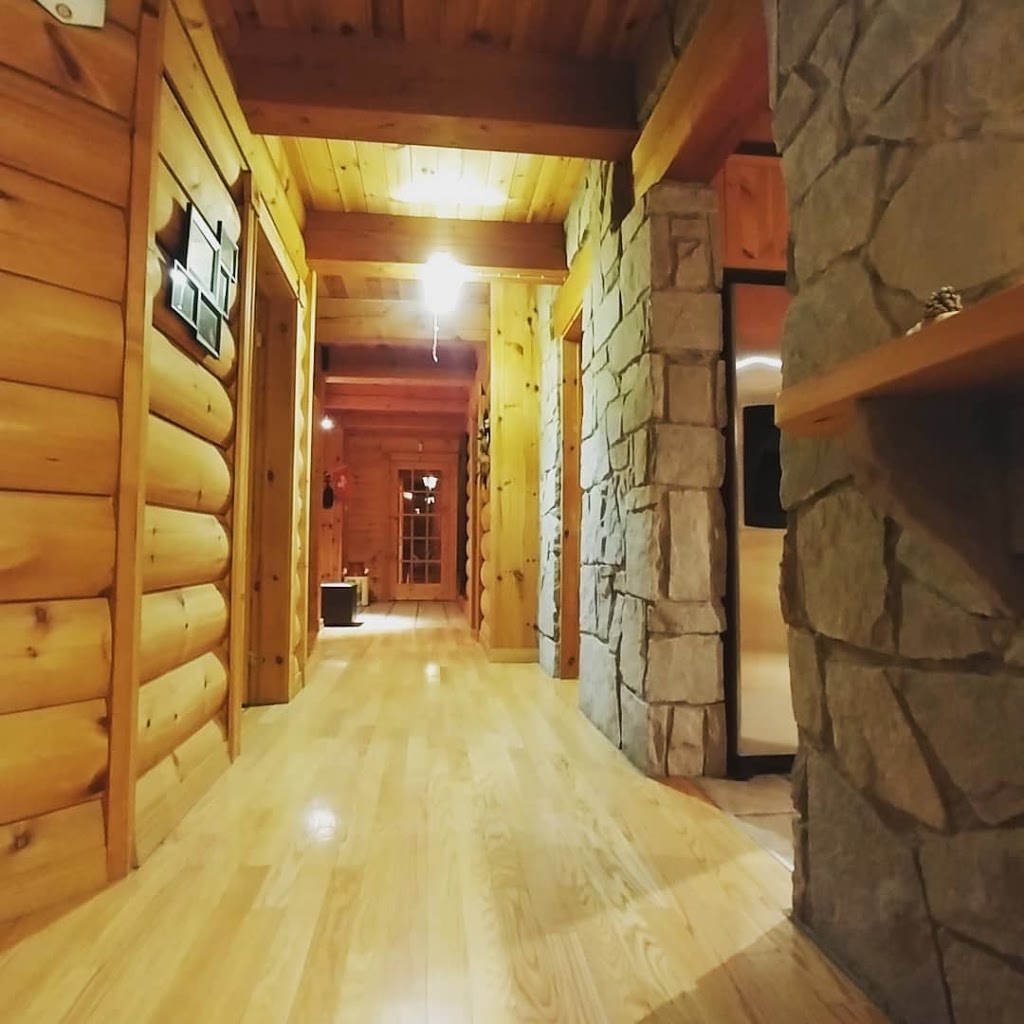 Chalet Bonne Nature | Chemin Martin-Prévost, Sainte-Béatrix, QC J0K 1Y0, Canada | Phone: (514) 553-2456