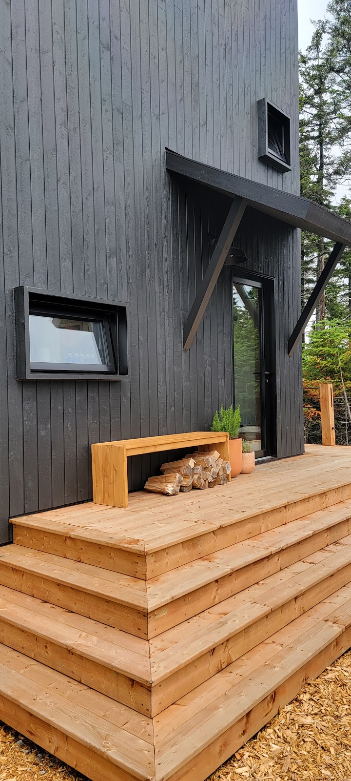 Le Cliff | 46 Chemin du Coyote, Lac-Beauport, QC G3B 0C9, Canada | Phone: (418) 473-7607