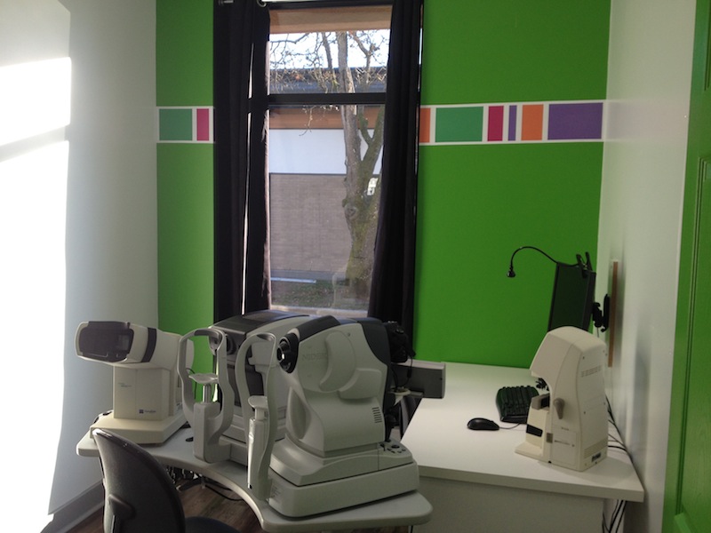 artSEE Eyewear | 777 Royal Oak Dr #250, Victoria, BC V8X 4V1, Canada | Phone: (250) 881-8252