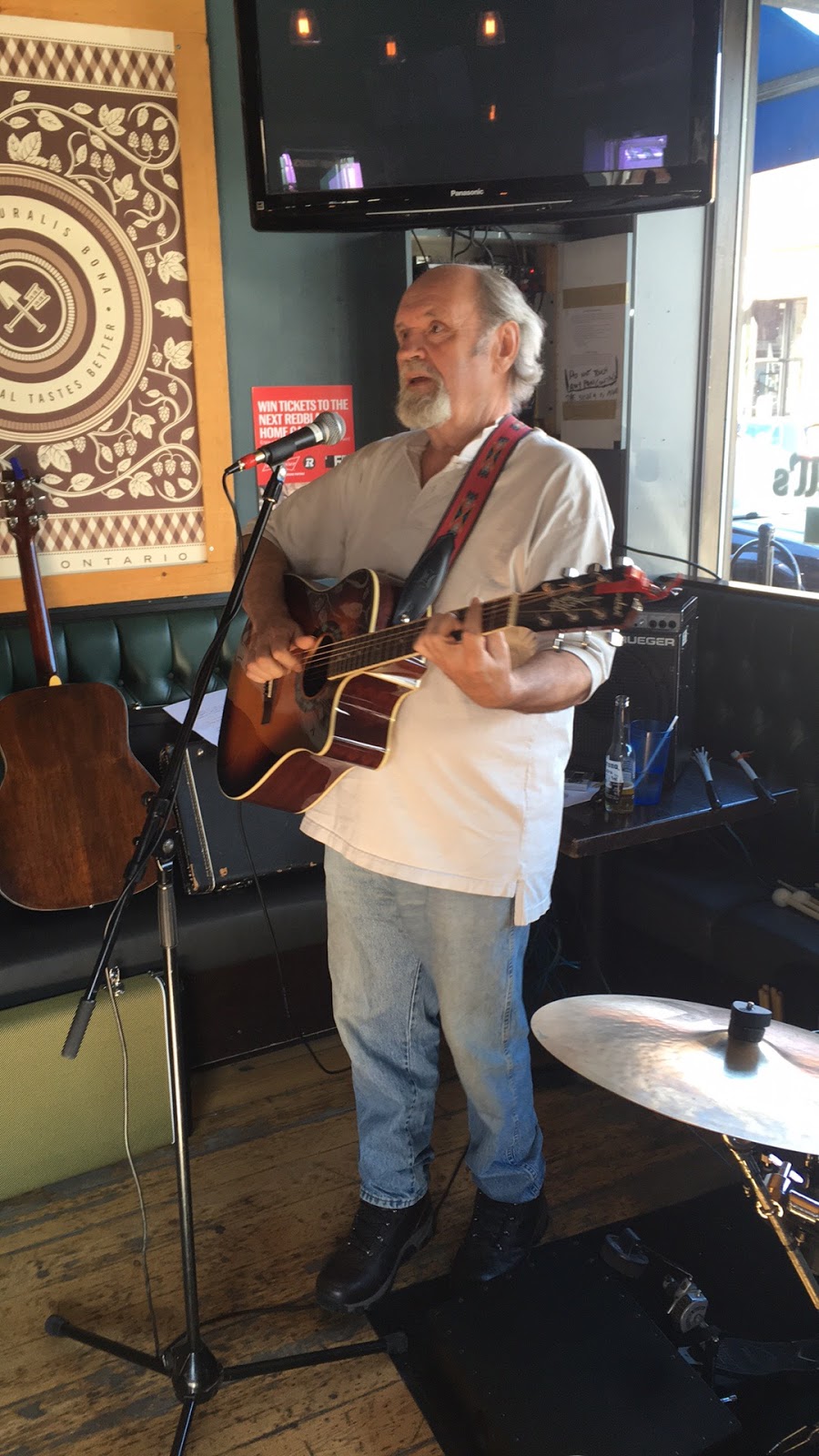 Daniel OConnells Irish Pub | 1211 Wellington St W, Ottawa, ON K1Y 2Z8, Canada | Phone: (613) 724-2200