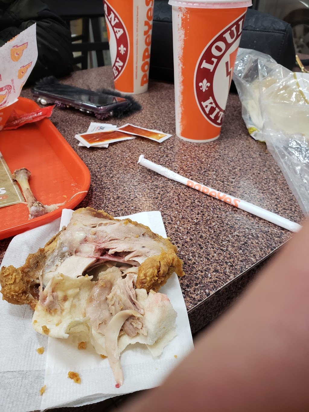 Popeyes Louisiana Kitchen | 1525 Dundas St E #4, Whitby, ON L1N 2K6, Canada | Phone: (905) 430-7775
