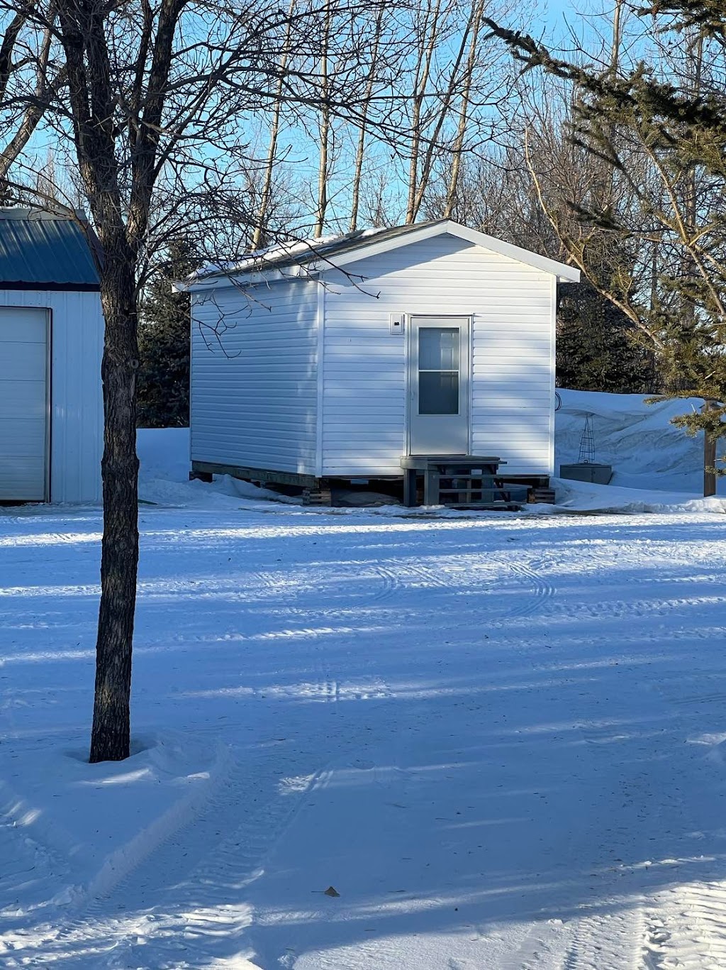 Wade Anderson Building Movers | 56 56 Rd N, Rossendale, MB R0H 1C0, Canada | Phone: (204) 857-2671