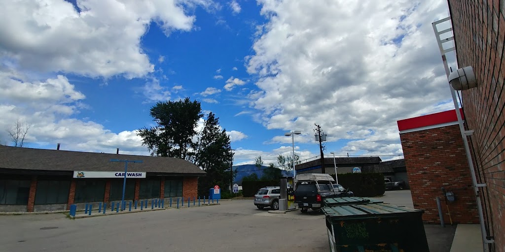Petro-Canada | 915 Lakeshore Dr W, Salmon Arm, BC V1E 1E4, Canada | Phone: (250) 832-2744