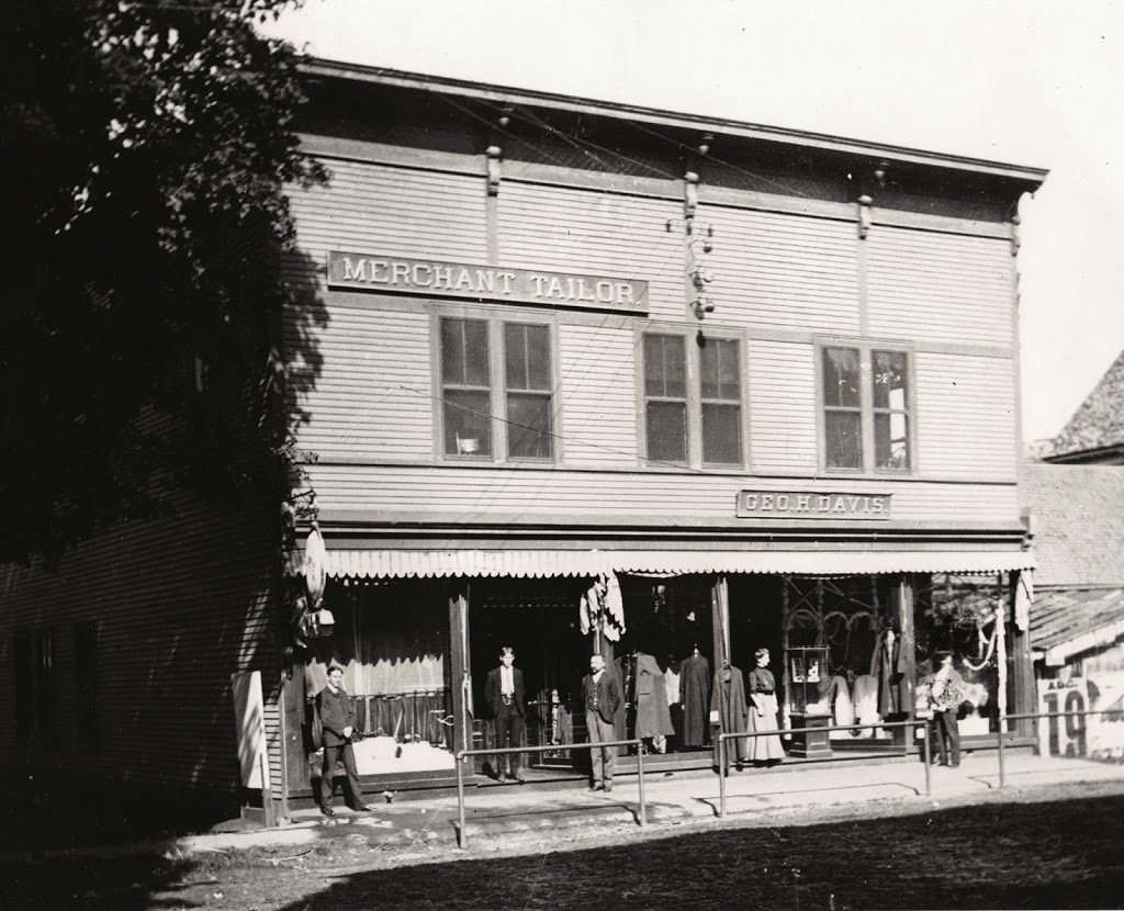 Village Treasures Antiques & Collectibles | 52 Church St, Barton, VT 05832, USA | Phone: (802) 239-3012