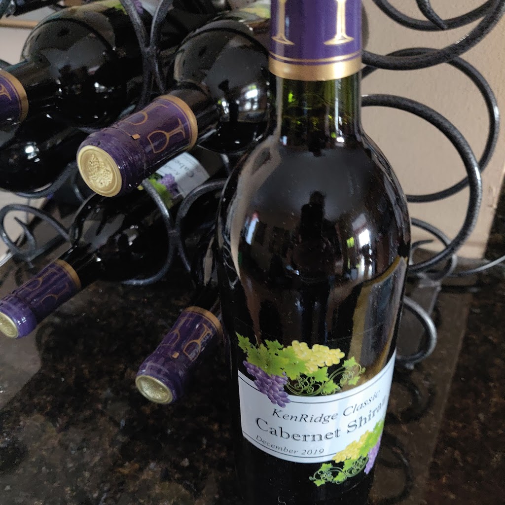 Wine It Up | 107 St Andrew St, Mitchell, ON N0K 1N0, Canada | Phone: (519) 348-0996