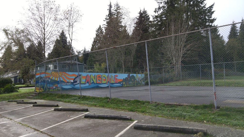Langdale Elementary | 1551 Johnson Rd, Gibsons, BC V0N 1V6, Canada | Phone: (604) 886-9971