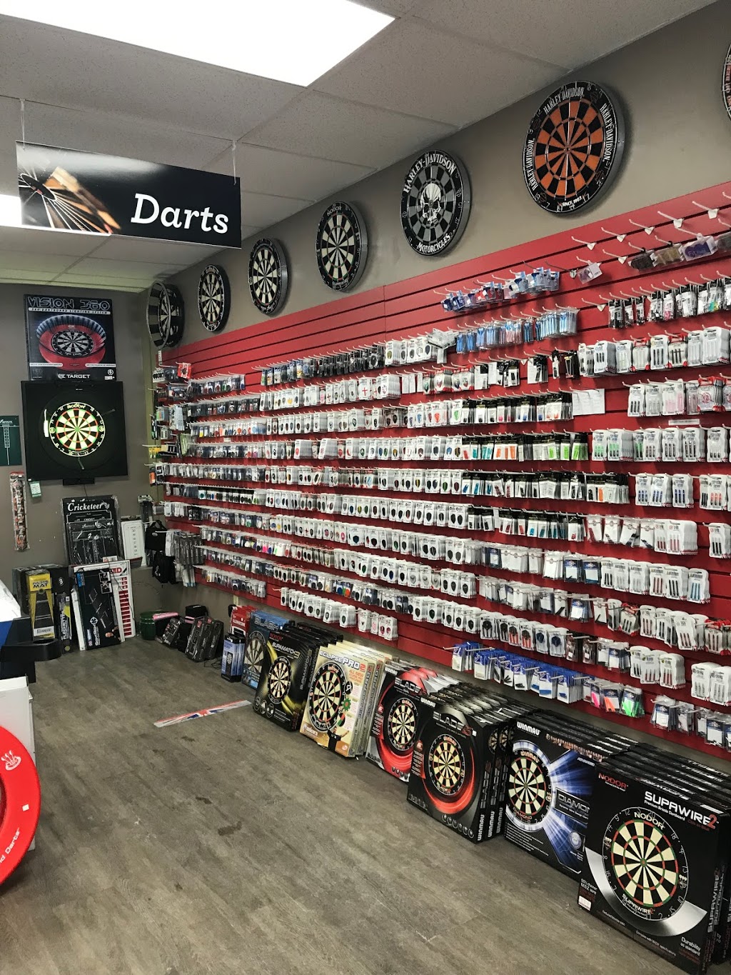 Family Recreation Store | 25 Maywood Ave, St. Catharines, ON L2R 1C5, Canada | Phone: (905) 641-0841
