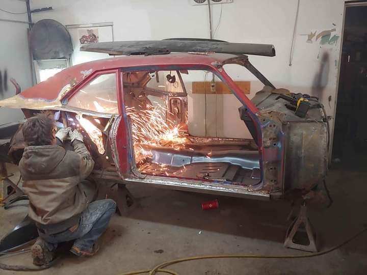 Vance Garton Autobody | 50 Tank Farm Rd, Belleville, ON K8P 1B7, Canada | Phone: (613) 438-3823
