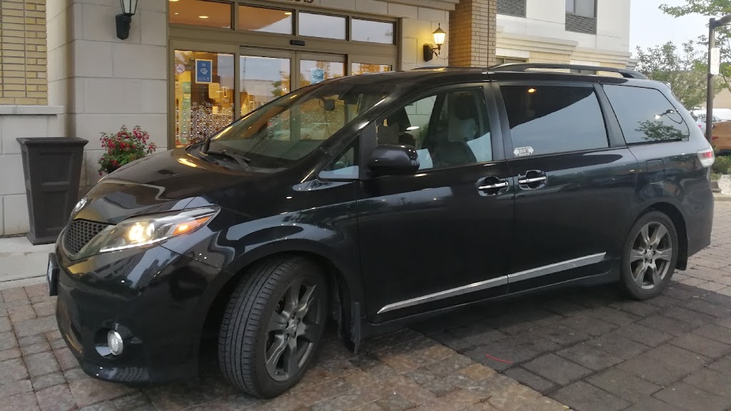 24h机场接送 旅游包车 持牌导游 | 81 Brookmill Blvd #68, Scarborough, ON M1W 2L5, Canada | Phone: (647) 404-7388