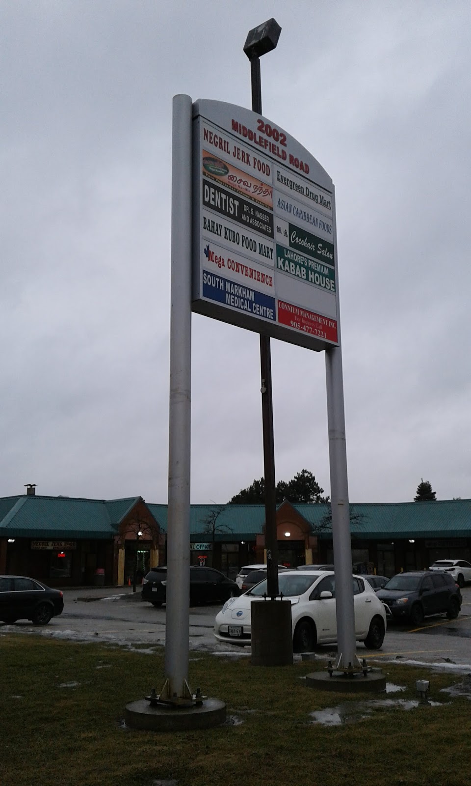 Mega Convenience | 2002 Middlefield Rd, Markham, ON L3S 1Y6, Canada | Phone: (905) 471-8079