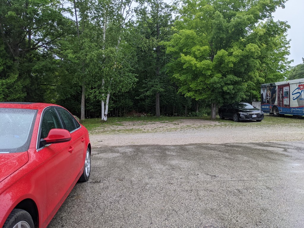 Mindemoya Motel | 6375 ON-542, Mindemoya, ON P0P 1S0, Canada | Phone: (705) 377-4779
