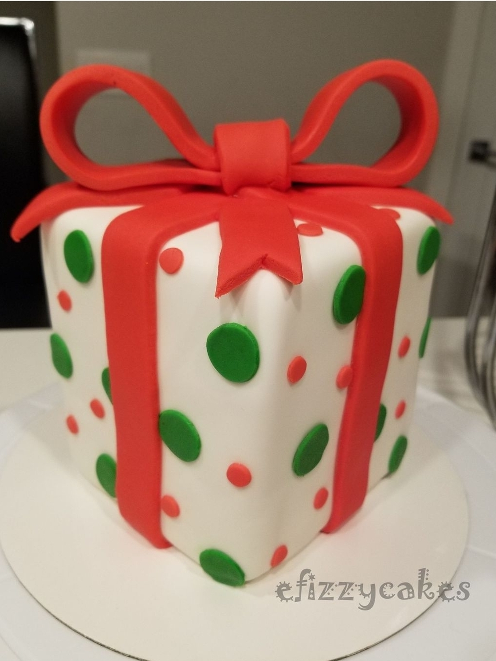 Efizzy Cakes | Carrington Cl NW, Calgary, AB T3P 1P7, Canada | Phone: (587) 438-4474