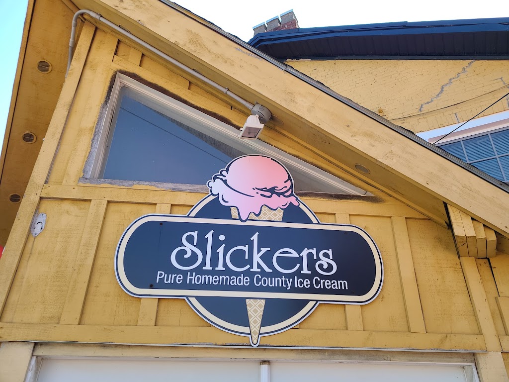 Slickers County Ice Cream Inc. | 271 Bloomfield Main St, Bloomfield, ON K0K 1G0, Canada | Phone: (613) 985-0093